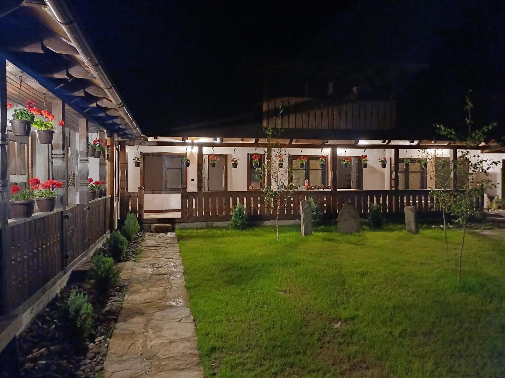 Casuta Din Valea Regilor Villa Gredistye Kültér fotó